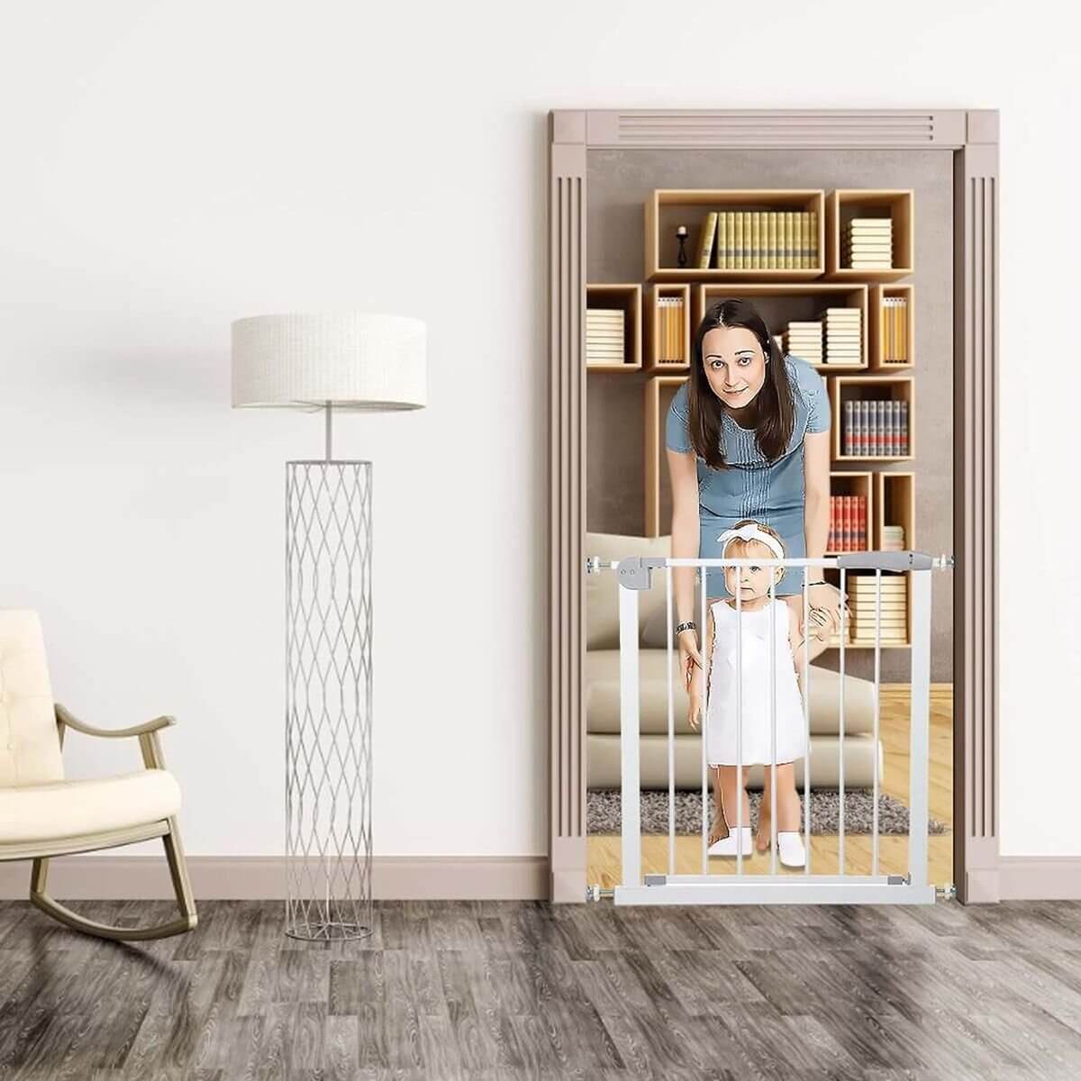 Baby Safety Gate The Auto Close/Auto